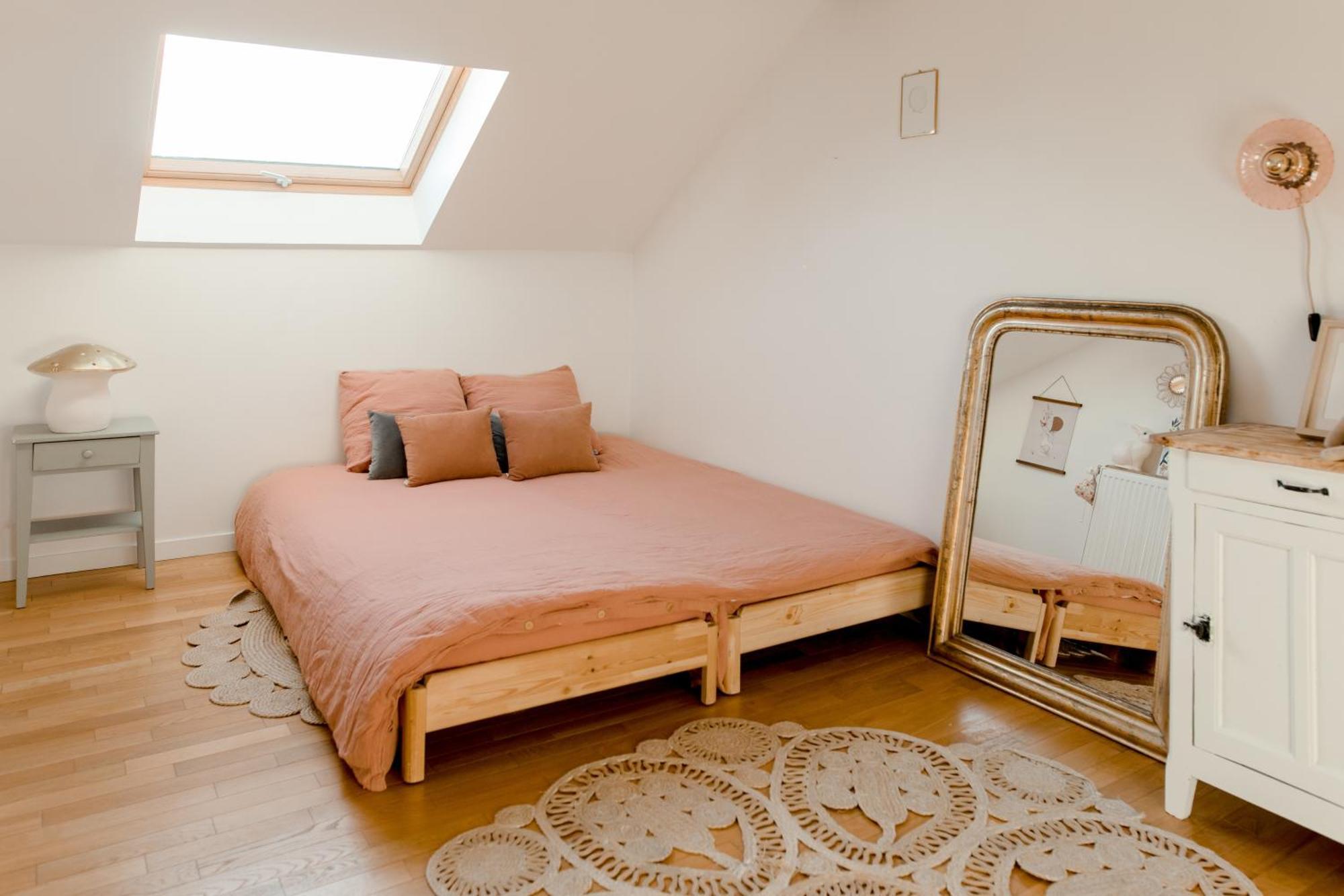 Logement Entier Ou A Partager Dans Maison Familiale A Rueil Malmaison, Proche De Paris La Defense 外观 照片